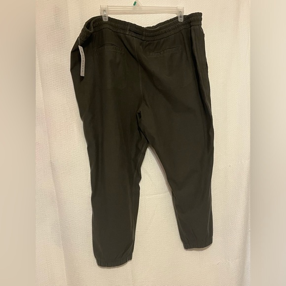 Athleta Farallon Jogger  (2 pair) - Picture 2 of 4